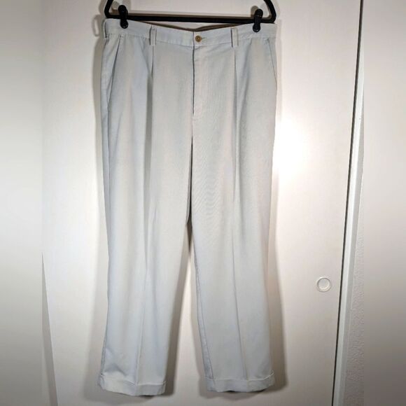 Nike Pleated & Cuffed Men's Golf Pants 100% Polyester Off White Size 36x34 - Picture 1 of 13